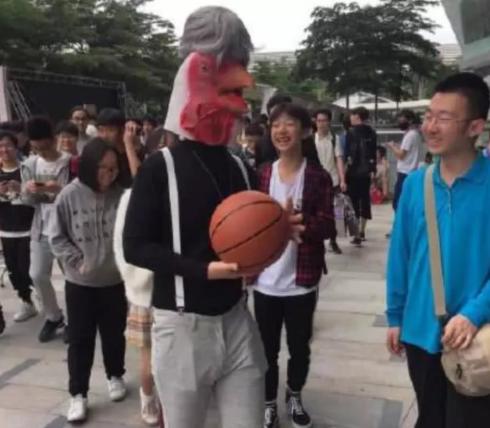 鸡你太美cos,真人模仿鸡你太美