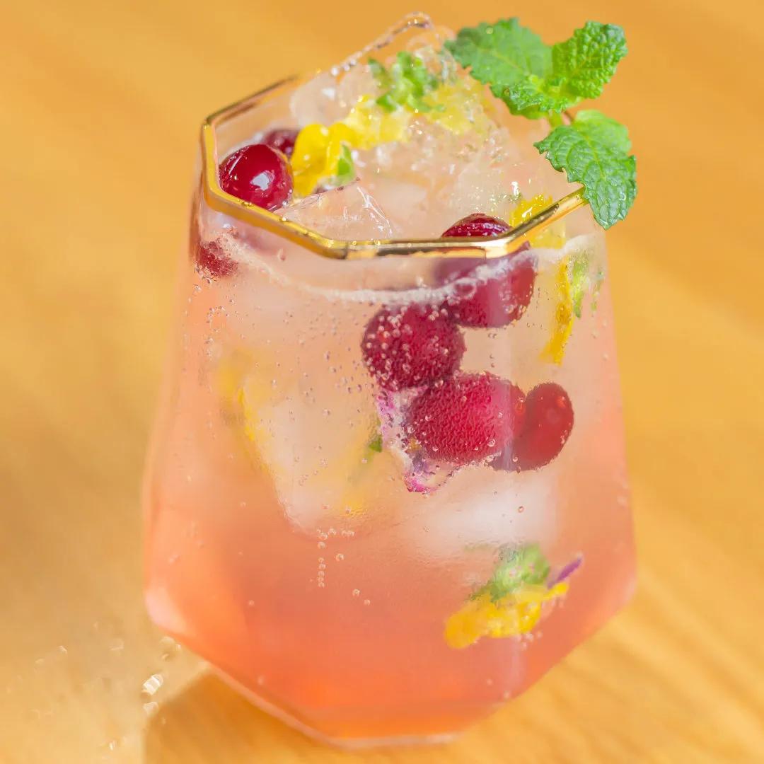 青岛西海岸金沙滩啤酒城,青岛金沙滩啤酒城简介