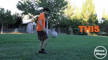 足球颠球多久可以颠倒10个,颠球的几个要素