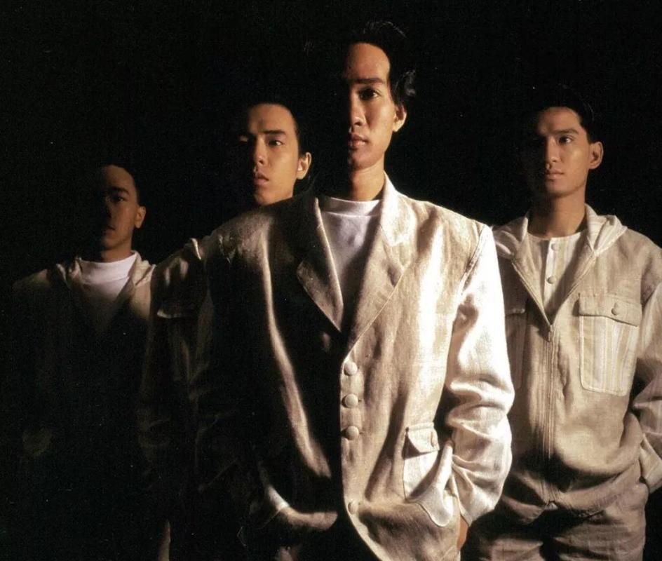 黄家驹如何看待香港音乐,香港乐坛对黄家驹的影响