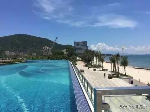 总建筑面积24000,总建筑面积26万平米