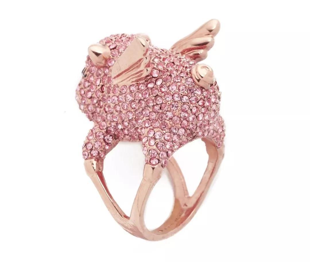 閭ｄ簺琚浗澶栬璁″笀鐜╁潖鐨勪腑鍥介,澶栧浗璁捐甯堢湅涓浗鏃跺皻琛ｆ湇