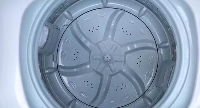 洗衣粉过敏起的红疹多长时间自愈,洗衣服后过敏胳膊上起红疹