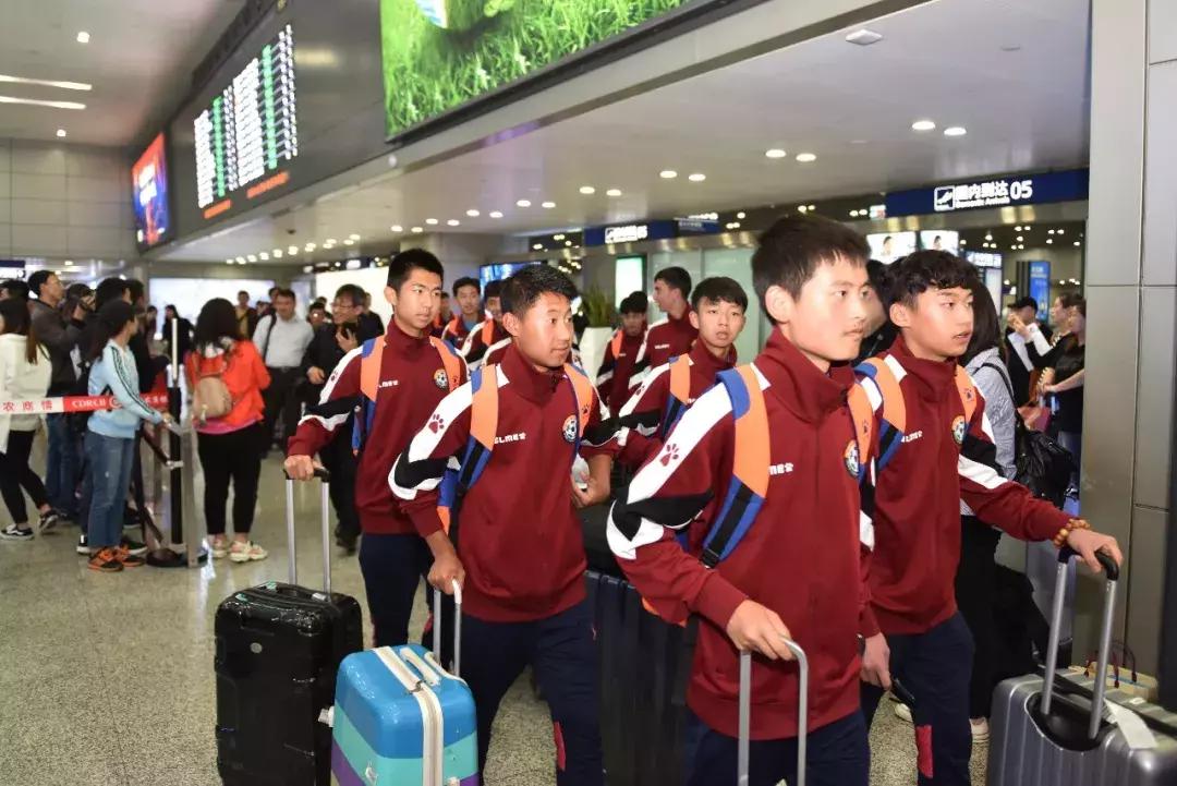 成都棠外u13足球队,四川足球赢国足