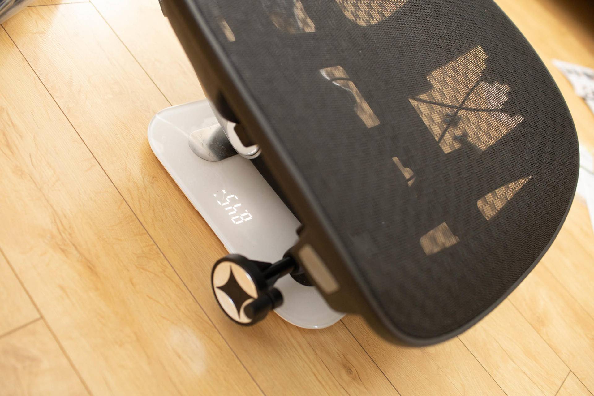 旗舰级人体工学椅,高端人体工程学椅