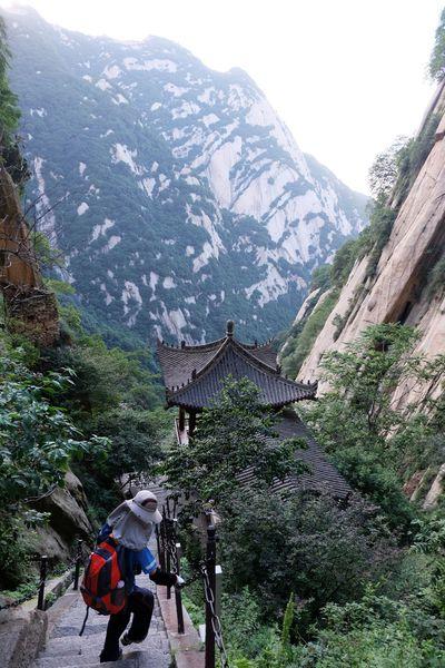 西岳华山五峰风景,华山一日游西安出发路线推荐