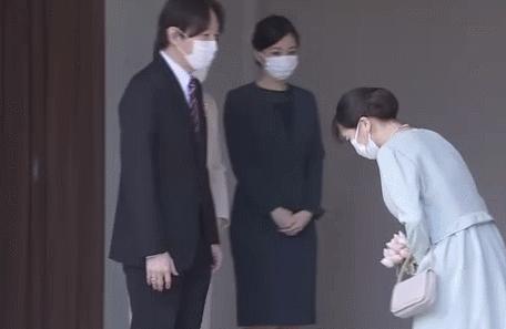 日本真子公主结婚后首次露面,日本真子公主嫁给什么人了