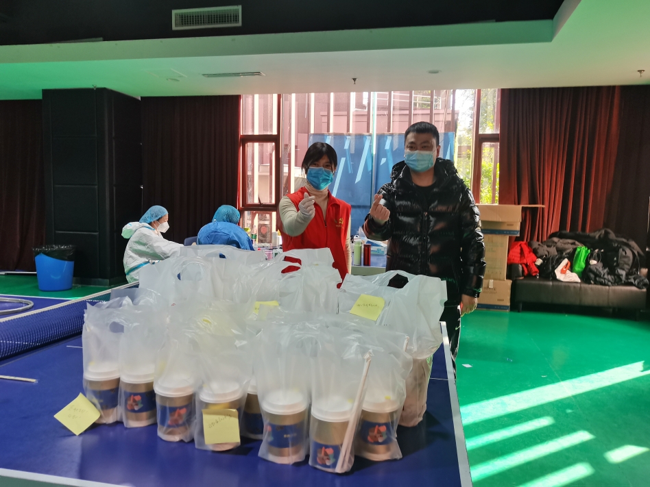 隔离不隔爱隔离点上的温暖与坚守,隔离不隔爱湖北