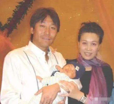 他劈腿,高峰那英分手