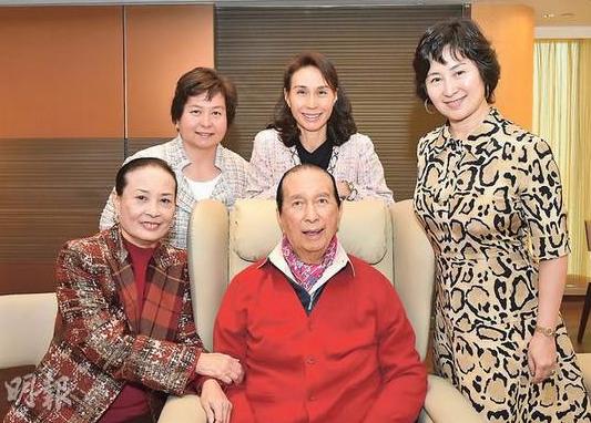 蓝琼缨对利智做了什么,利智与赌王新闻最新消息