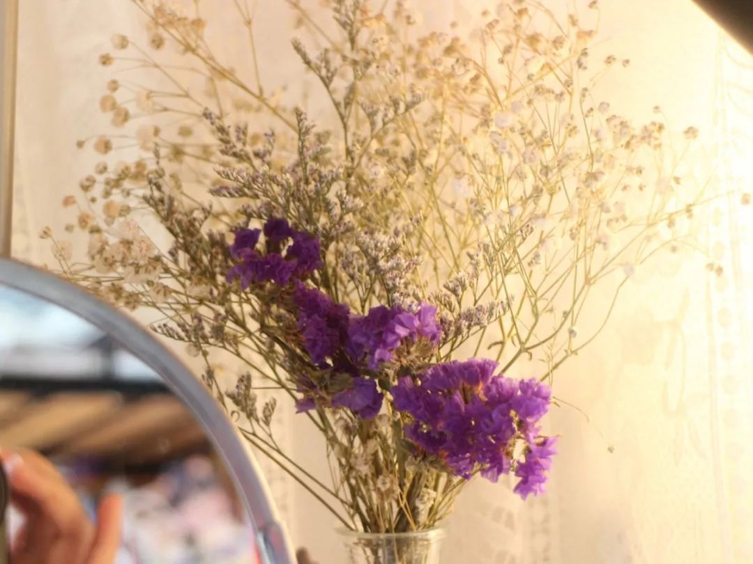 大学寝室简洁,大学寝室长什么样