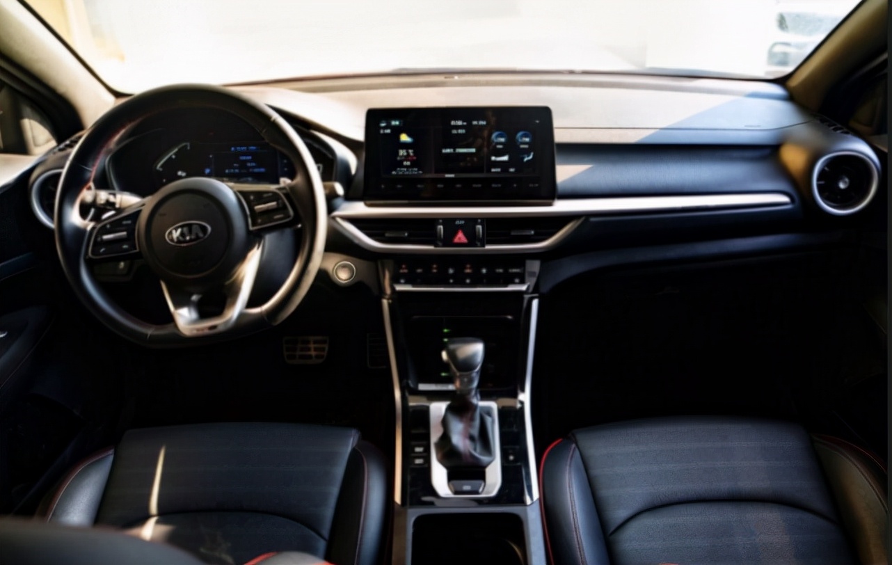 起亚k3插电混动不充电真实油耗,2021起亚k3油耗车主真实油耗