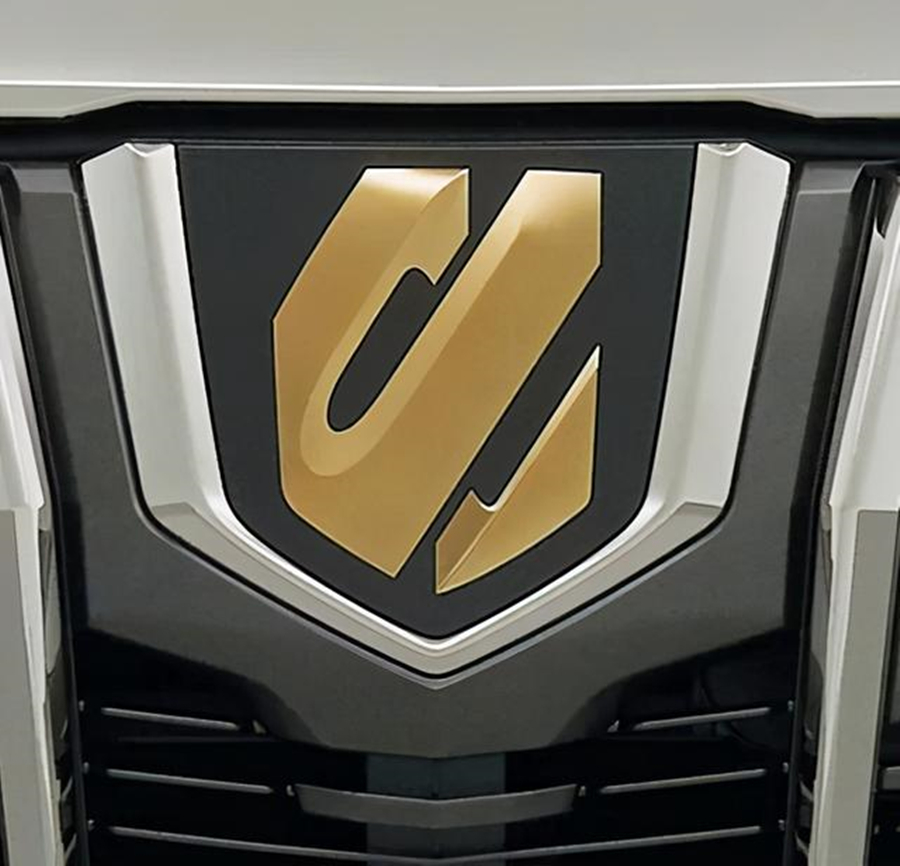 埃尔法尊贵版黄金标,丰田埃尔法四座黄金版价格