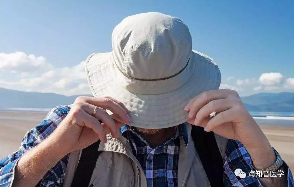 干燥会导致流鼻血喉咙痛吗,嗓子干痛流鼻血怎么办