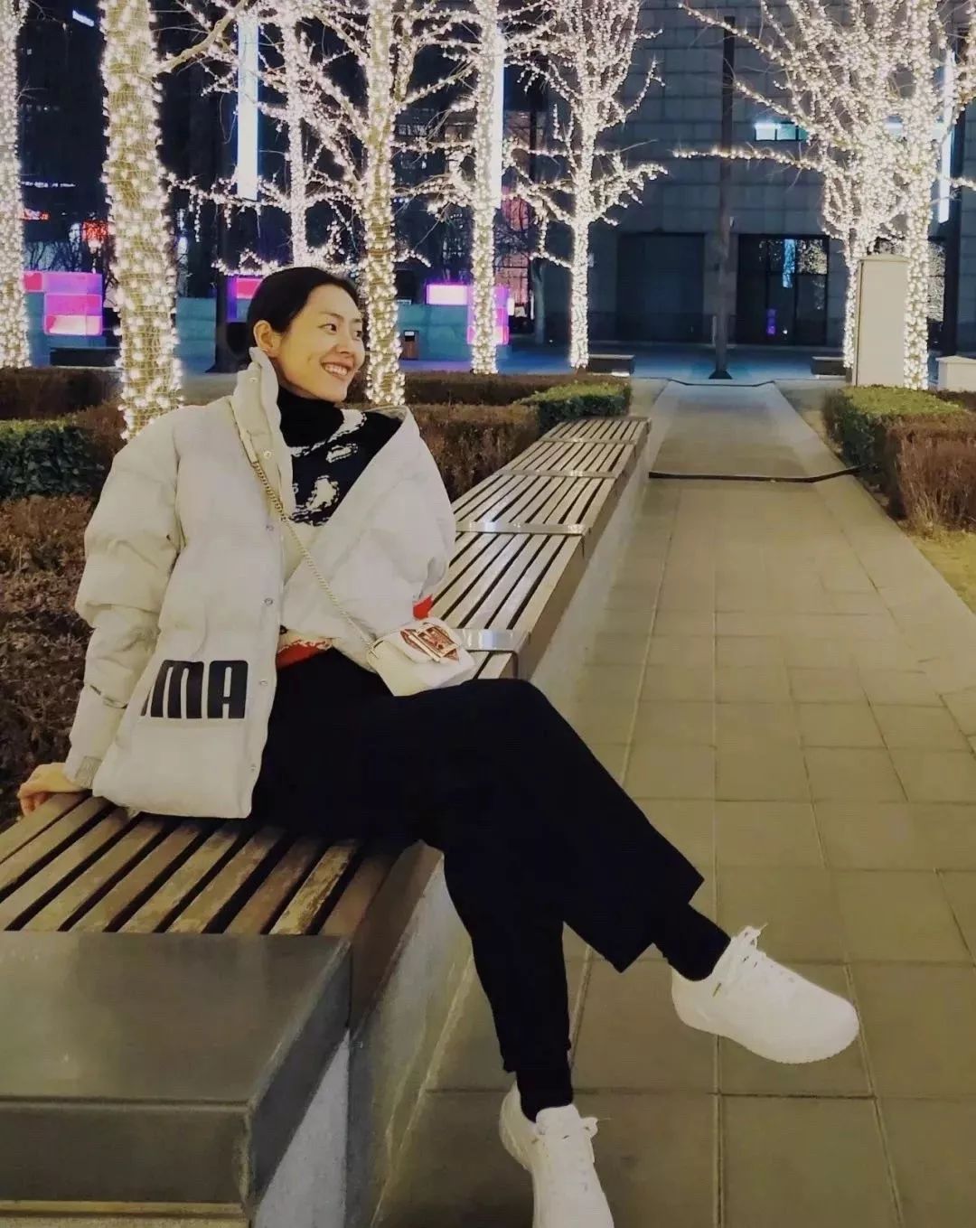 羽绒服太肥大太臃肿了怎么办,羽绒服穿肥点好还是瘦点好看