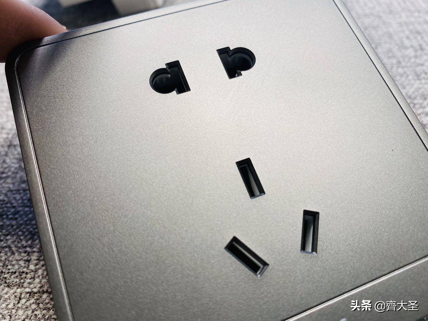 开关插座对比测评什么值得买,最具性价比开关插座测评
