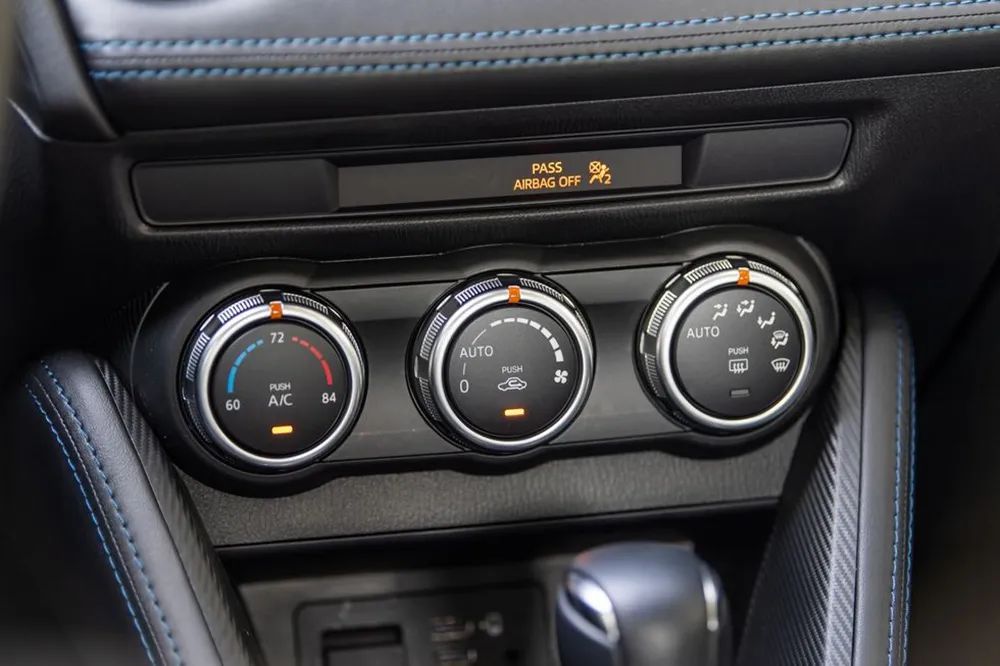 yaris鍥藉浠锋牸,涓扮敯yaris缇庣増