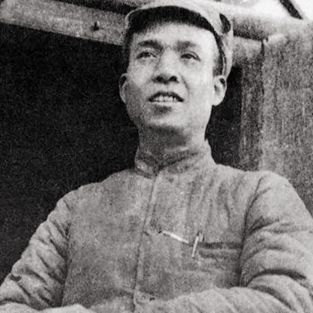 *镕基朱**总理的五戒：不题词、不受礼、不吃请、不剪彩、不批条子