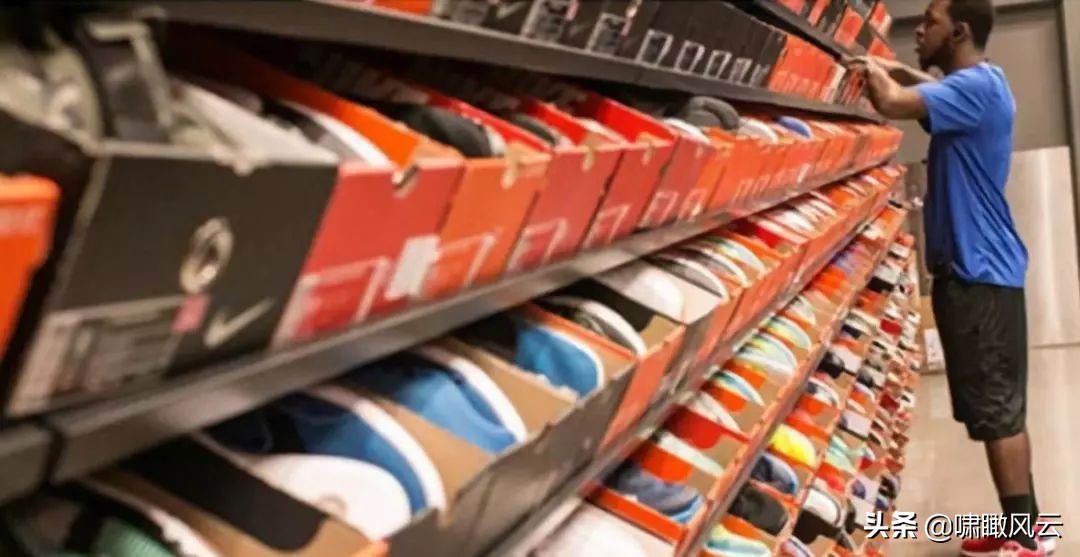 阿迪达斯是德国还是美国,阿迪达斯回到未来价格