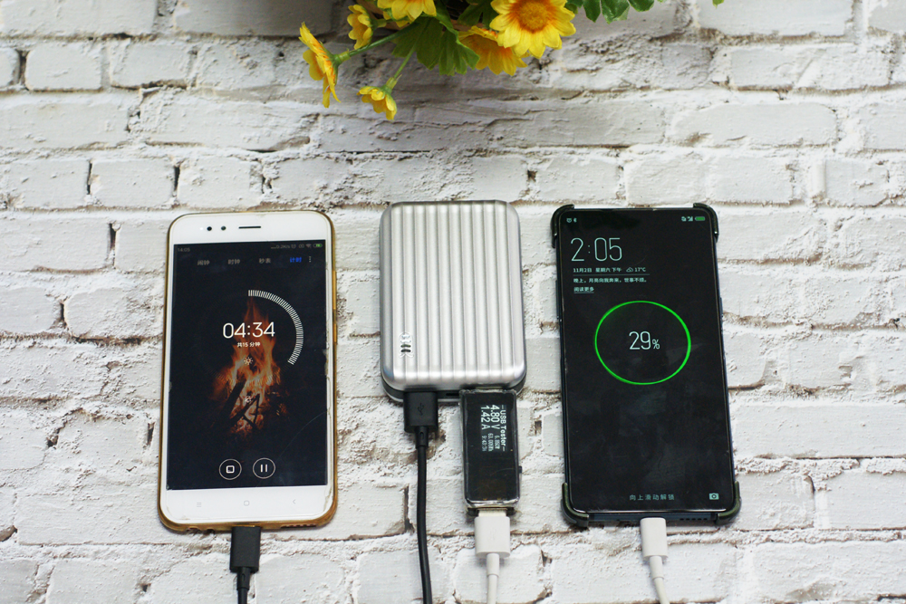 可以带上飞机的最大充电宝,长途旅行充电宝可以上飞机