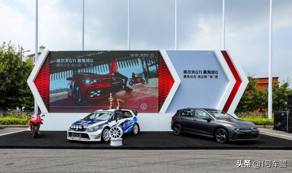 试驾高尔夫gti2021,高尔夫gti赛道狂飙