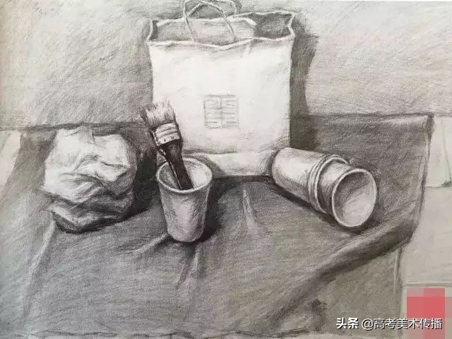 西安美院静物素描高分卷,西安美院素描半身像高分卷