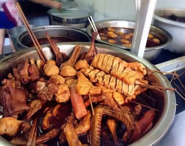 南宁螺蛳粉吃货推荐,推荐南宁好吃的螺蛳粉