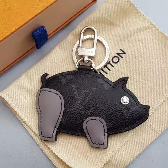 美宝莲限定口红,美宝莲新年口红