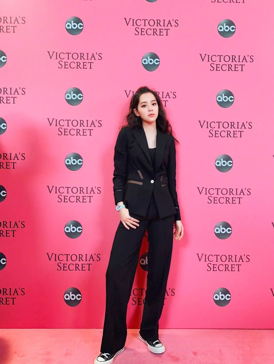 lima退役,奚梦瑶2019维密