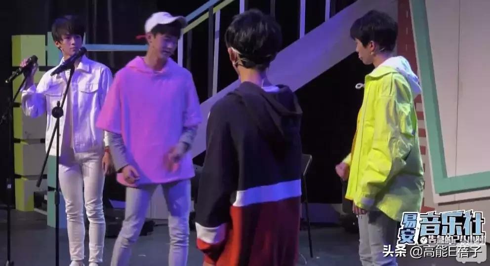 李飞和黄锐的视频,李飞与黄锐