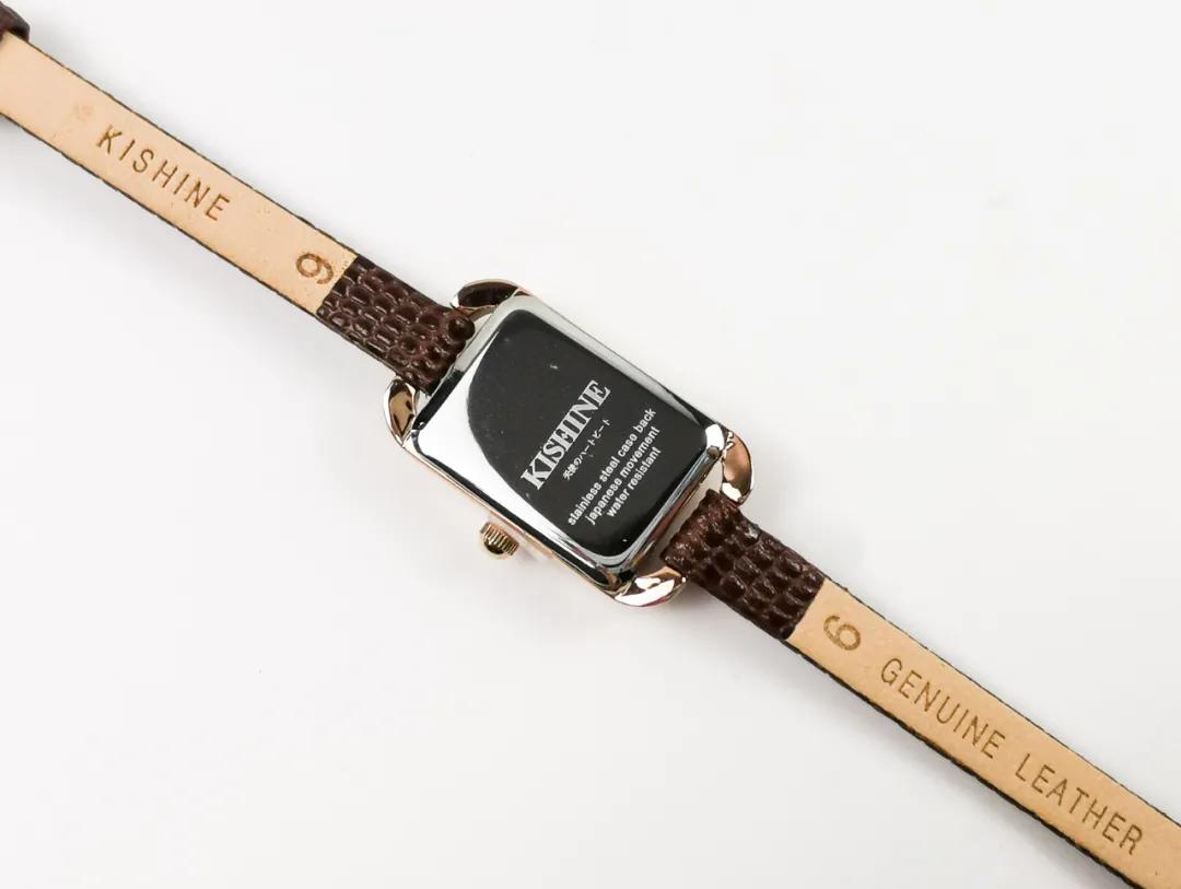 送这被夸有品位!三吉彩花同款腕表,女友戴了爱不释手