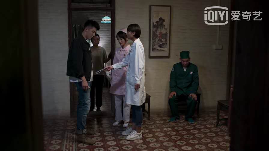 李飞和黄锐之间发生了什么,李飞做过的过分的事情