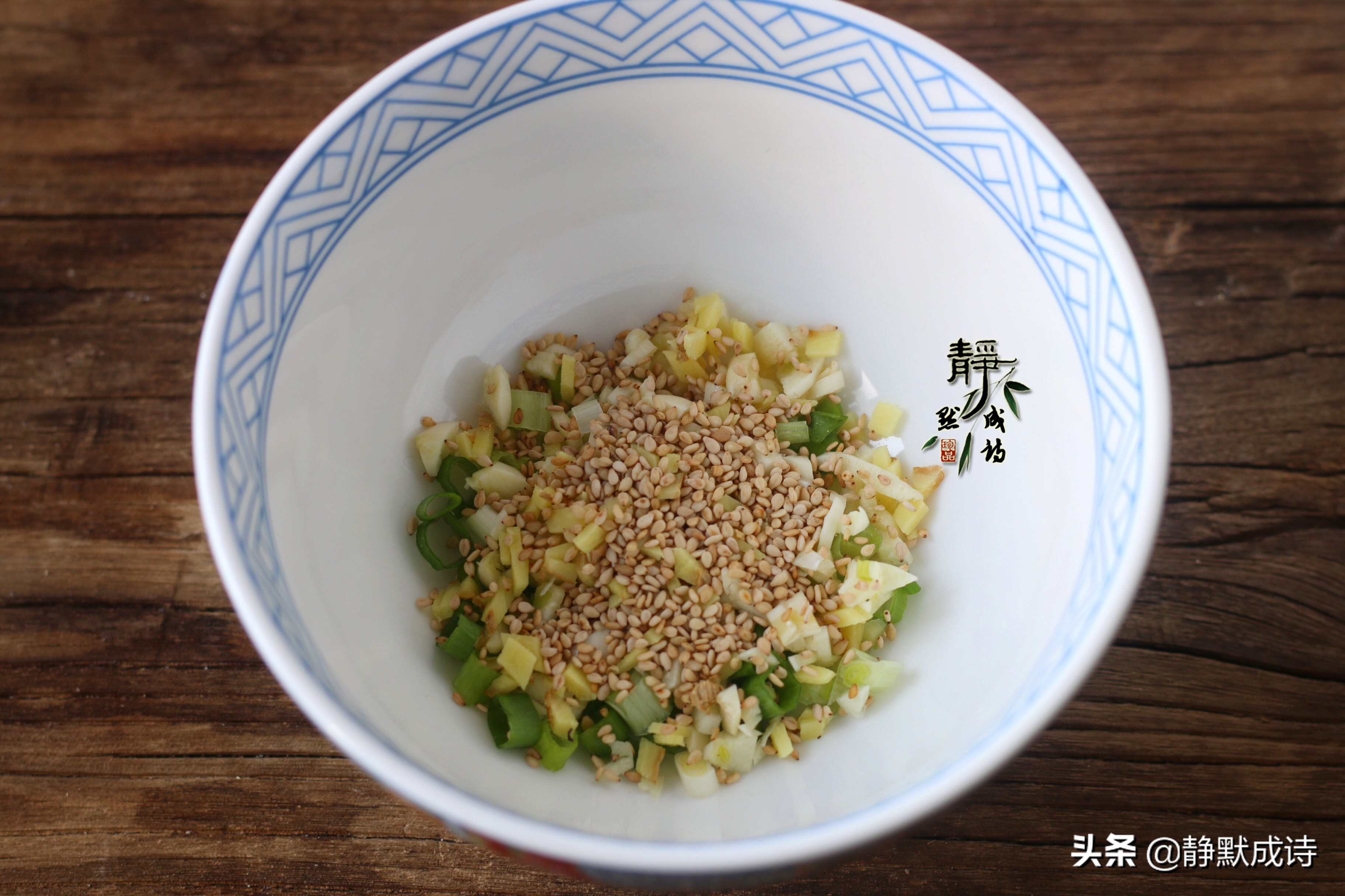 挂面的简单做法好吃到爆,挂面最好吃的做法家常