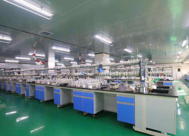 兰蔻小黑瓶怎么看出哪里产的,兰蔻跟大宝的区别