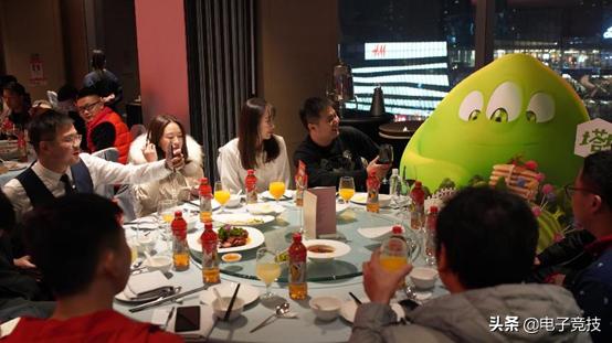 永不独行艾热,永不独行gai现场版