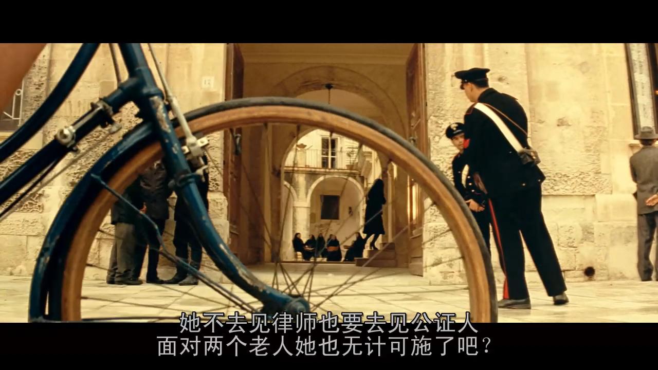 西西里的美丽传说剪掉头发片段,西西里的美丽传说是真实发生的吗