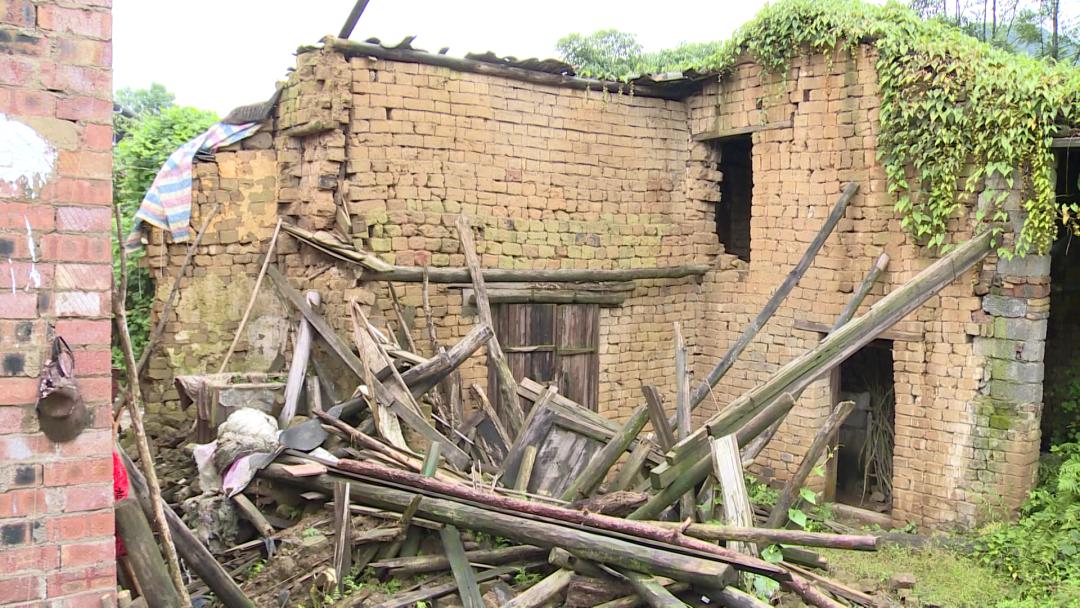 【阳朔人阳朔事】村里的“大个子”书记,乡亲们的好“亲戚”