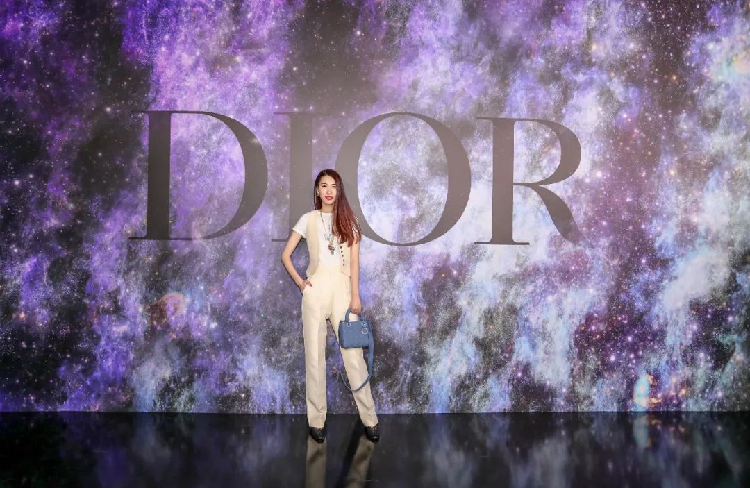 dior杨颖星空裙,dior星空大秀