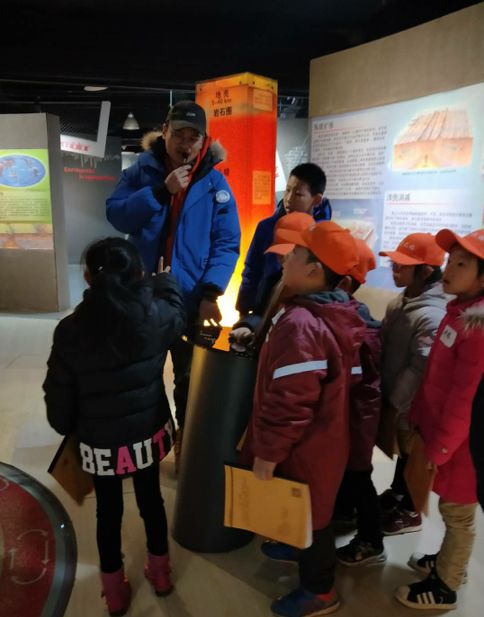 走进科技馆感受科技的神奇力量,河北科技馆介绍