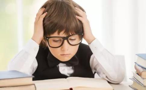 治疗孩子近视,10岁孩子近视怎么治疗