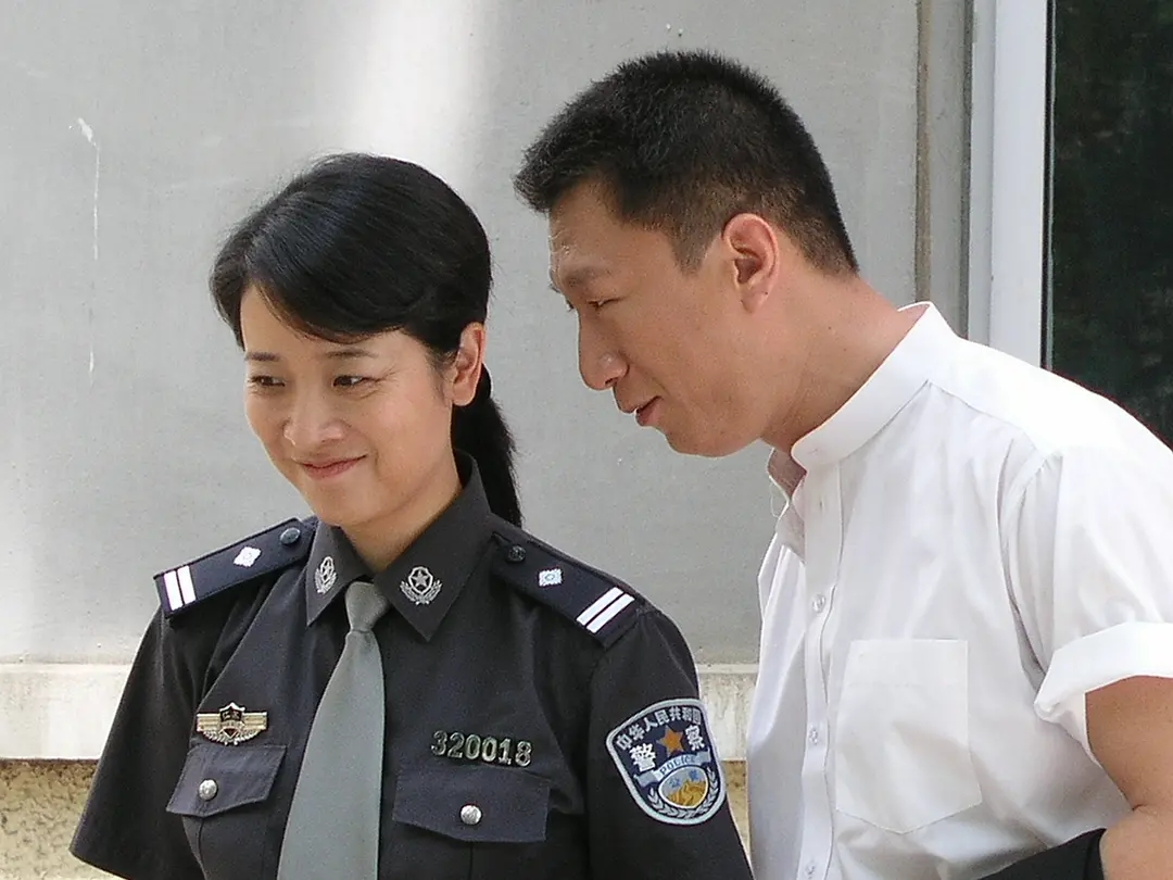 半路夫妻管军和江建平打架,半路夫妻管军和江建平喝酒