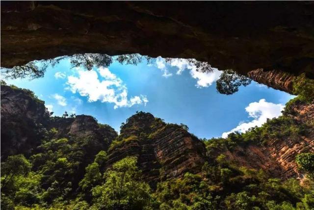 昆明周边300公里自驾游景点推荐,昆明周边自驾一日游最佳景点