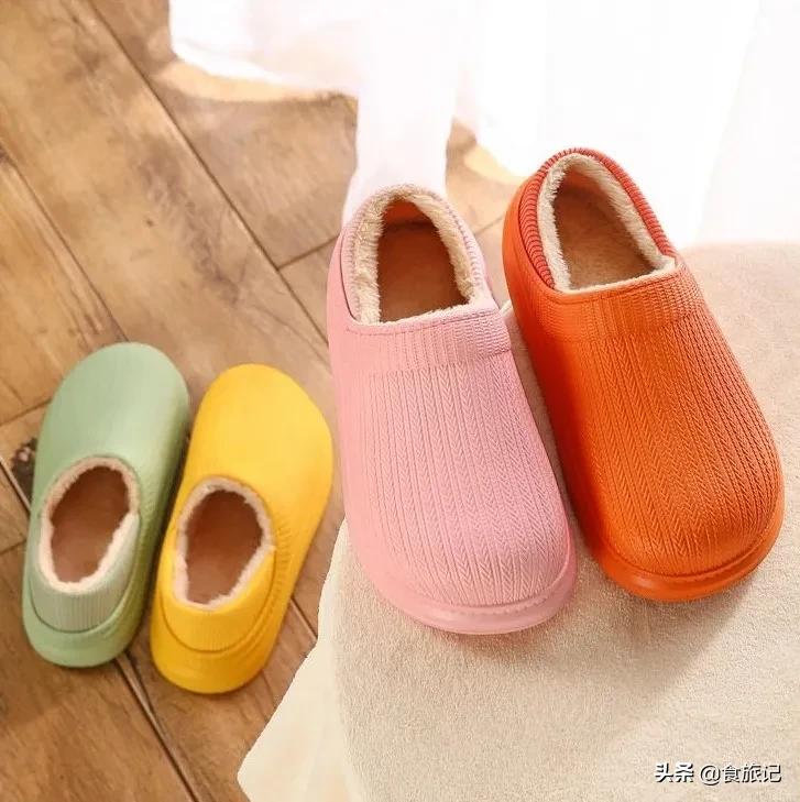 穿上这棉拖，如同踩在大朵棉花上，不怕水防滑、1秒解压，巨舒服