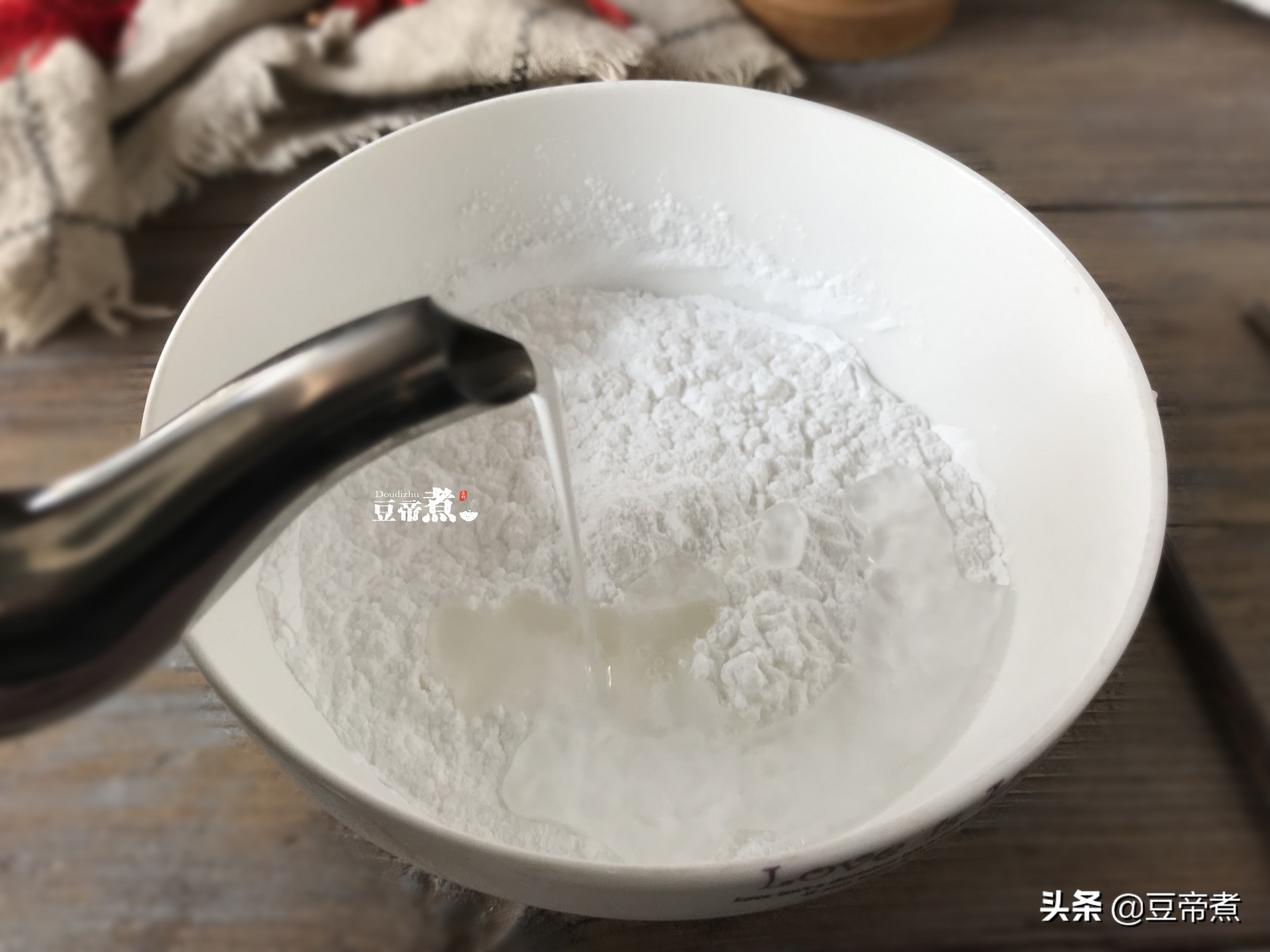 元宵汤圆简单手工制作大全,元宵节快要到了教大家如何做汤圆