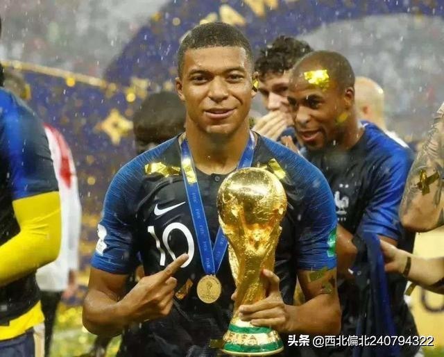 澶╀笅瓒崇悆鍗佸ぇ鑻遍泟鎺掑悕,澶╀笅瓒崇悆瓒呯骇鑻遍泟璐濆皵