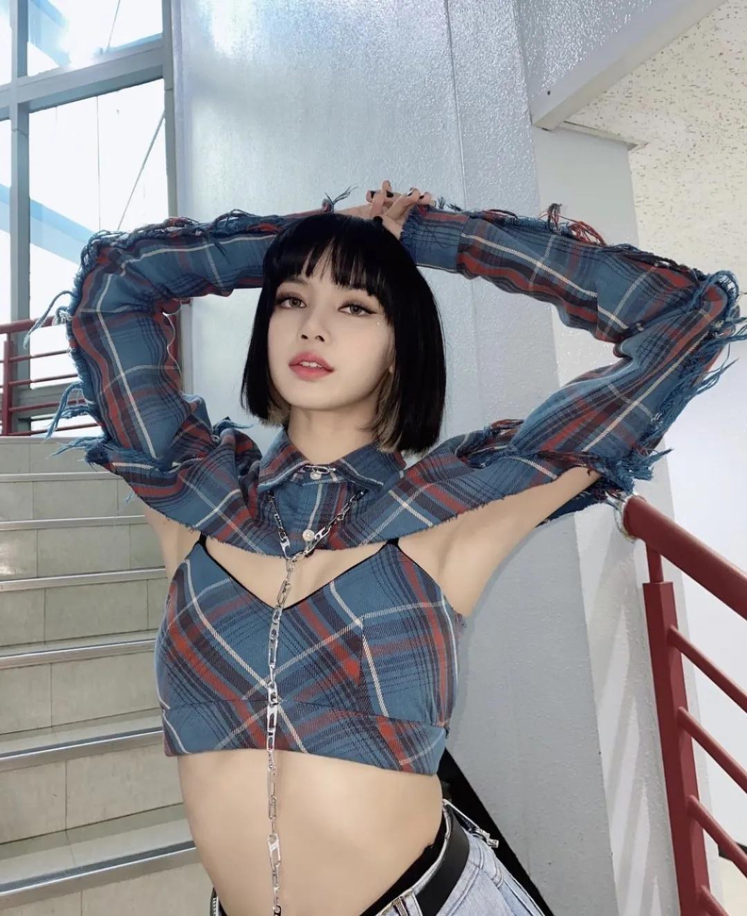 lisa同款的挂耳染,lisa同款挂耳染怎么挑染