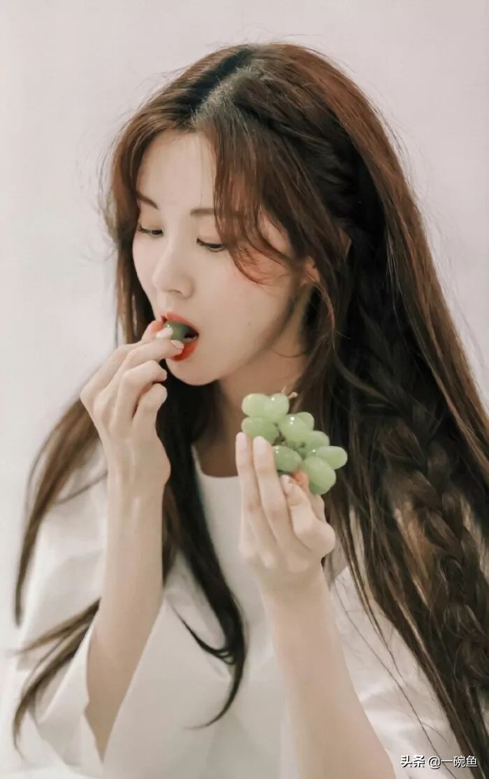 在家无聊的搞怪发型,手残党也能学会的编发教程中短发