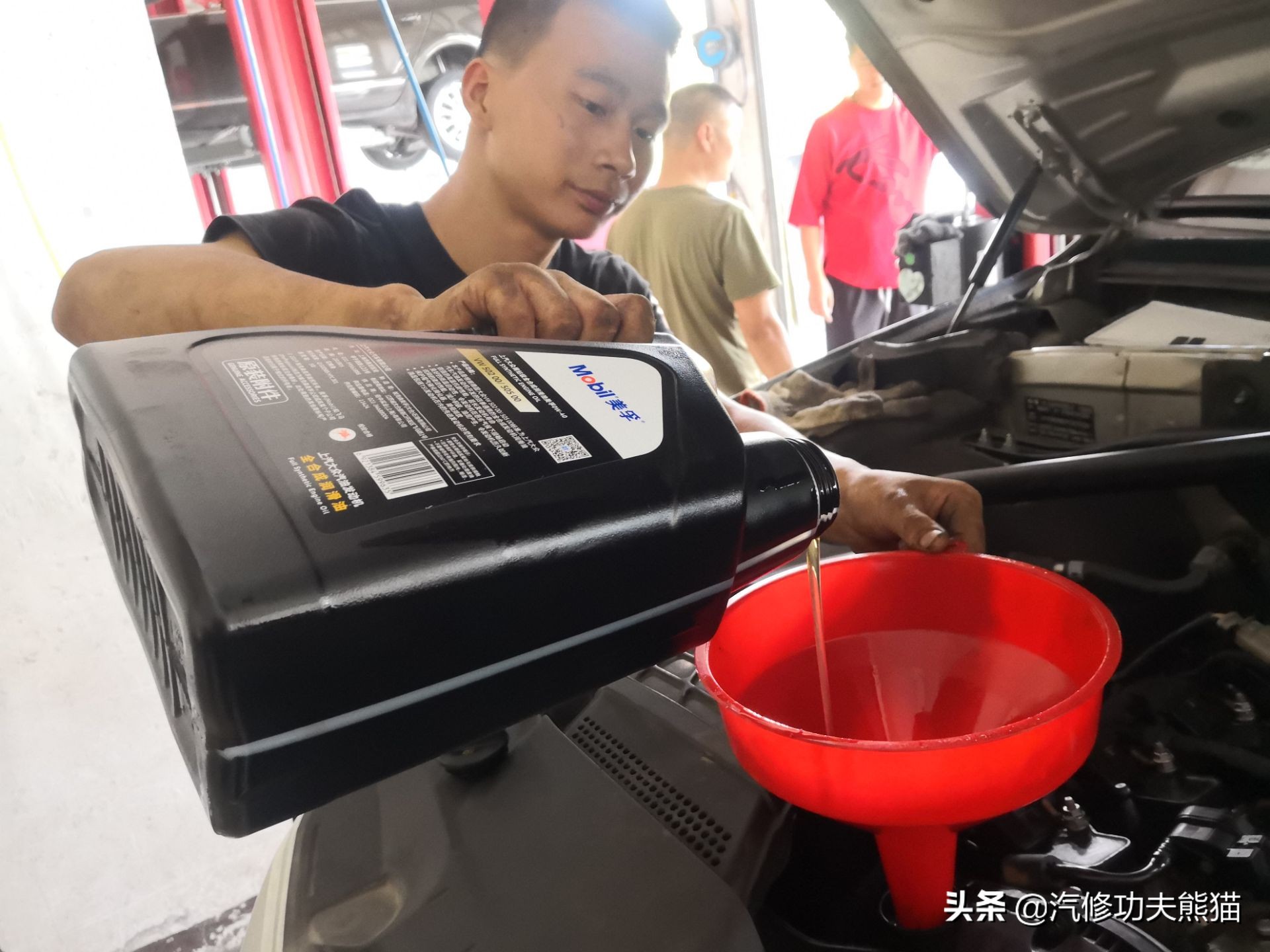 如何检测奥迪三代ea888是否烧机油,大众三代ea888发动机机油灯报警