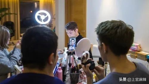 带货直播间的粉丝被吸走了,带货直播间吸流量