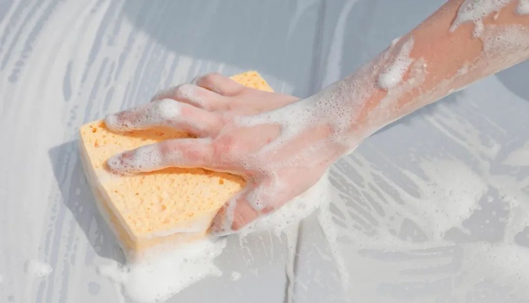 汗疱疹足癣怎么治疗,汗疱疹跟湿疹怎么止痒